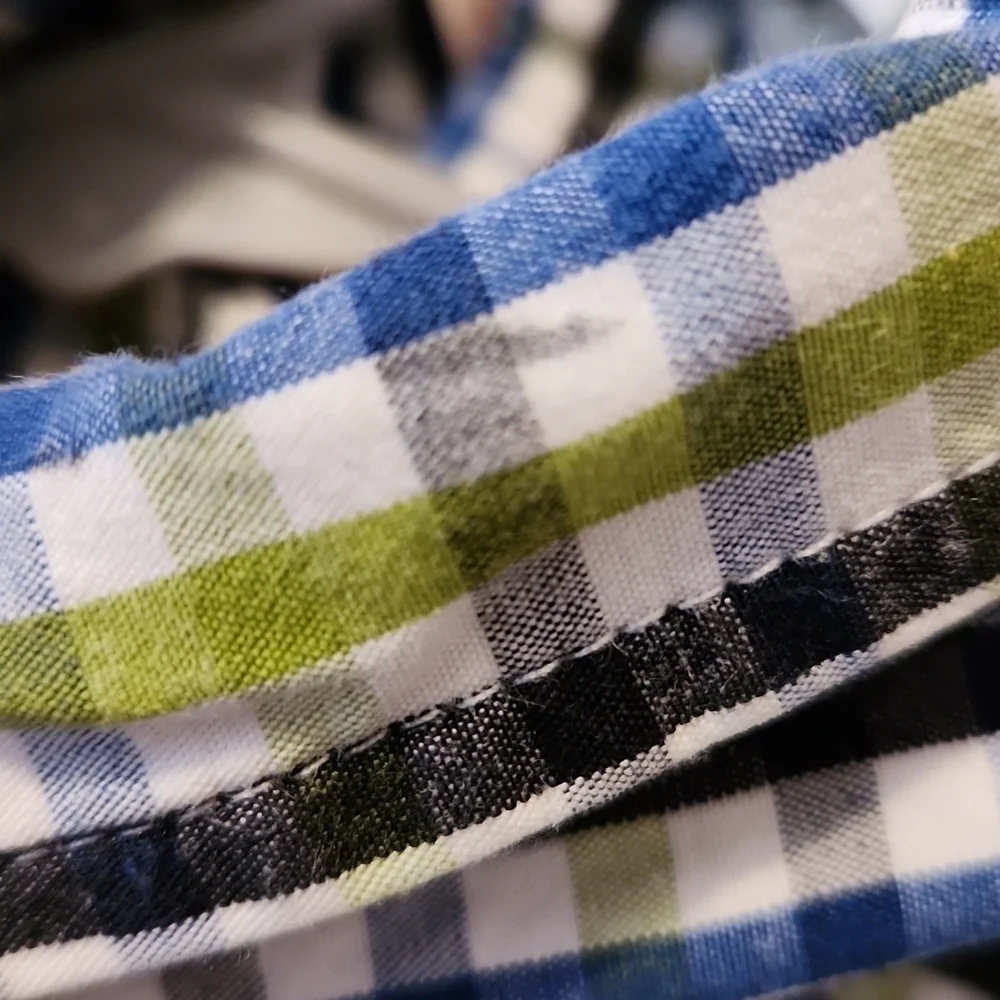 𝅺gymboree White Blue Green Plaid Shirt Size 3T